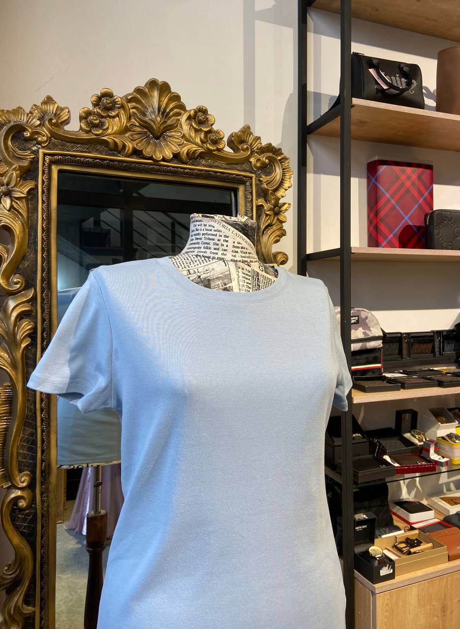 Dkny shirt size small