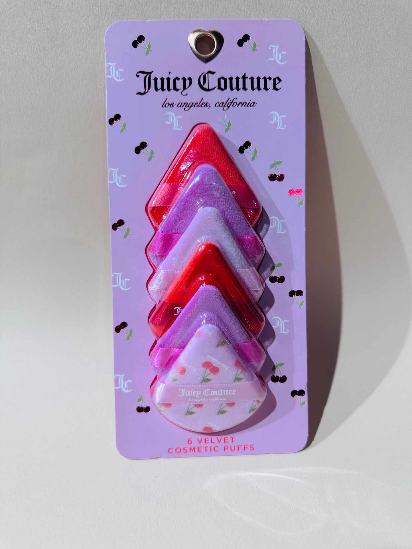 Juicy Couture 6 Velvet Cosmetic Puffs