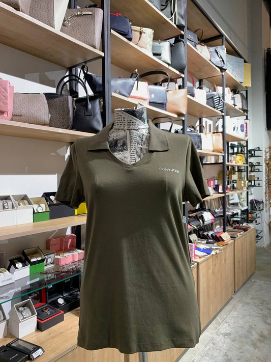 Calvin Klein  t-shirt size Small