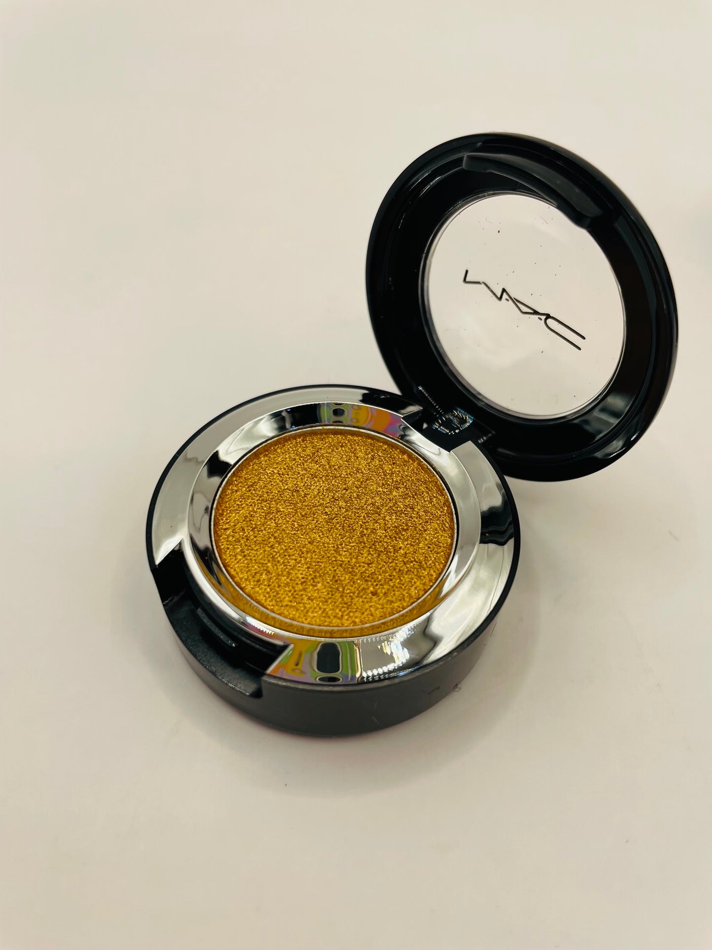 Mac dazzle shadow