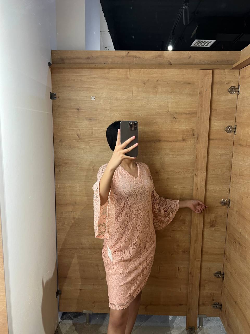 Olivia Matheus dress