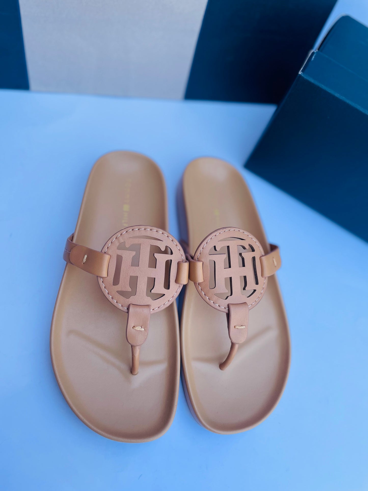 Tommy Hilfiger sandal