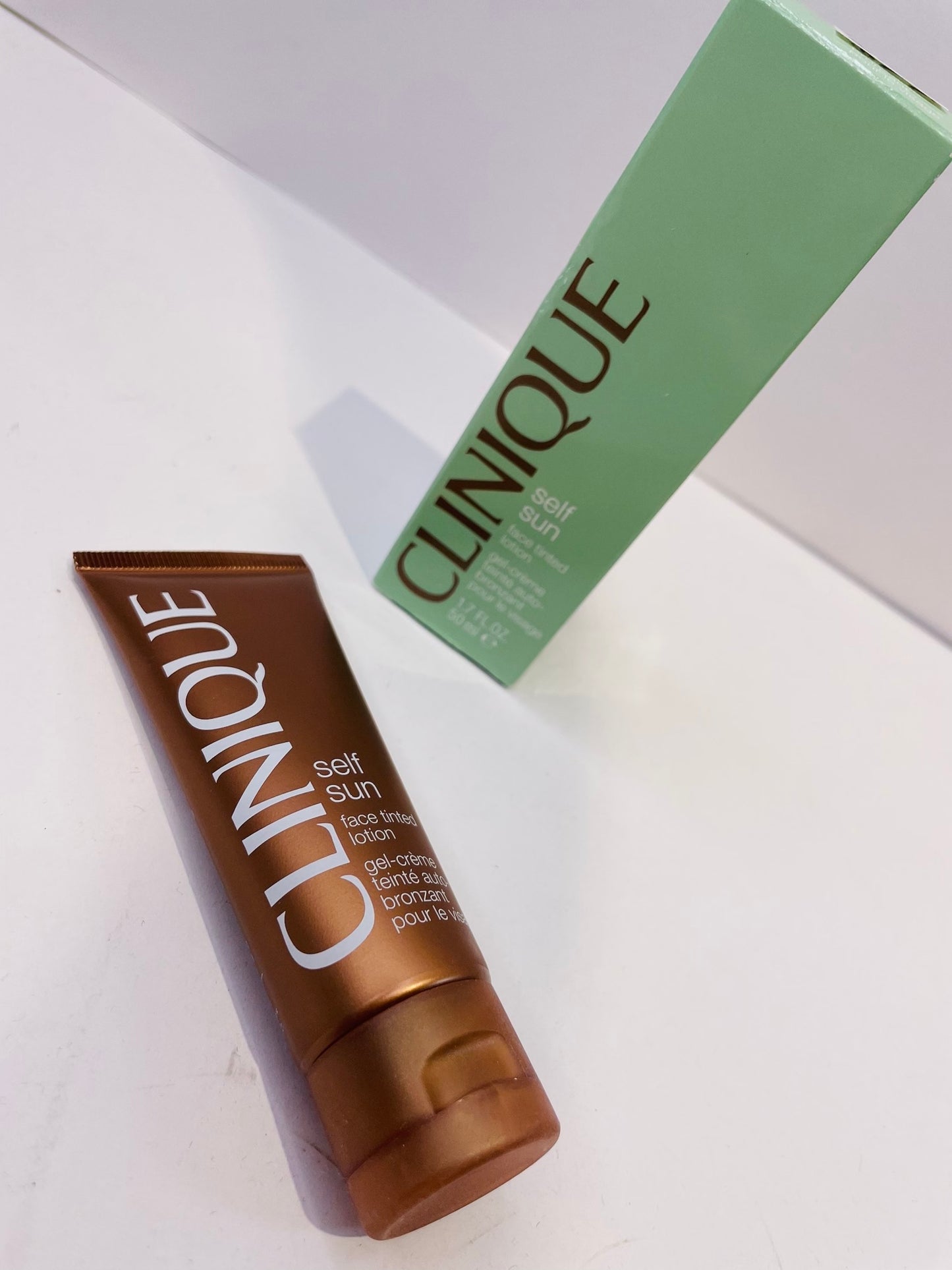 Clinique tanning lotion facial tinted lotion