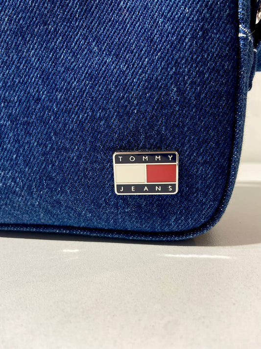 Tommy Hilfiger bag