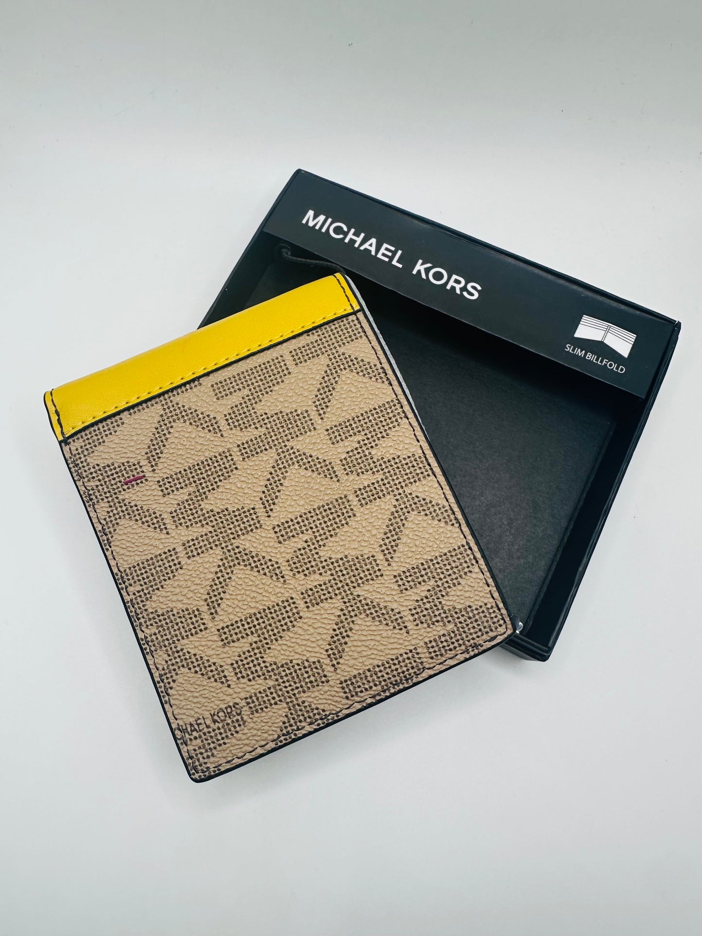 Michael kors wallet