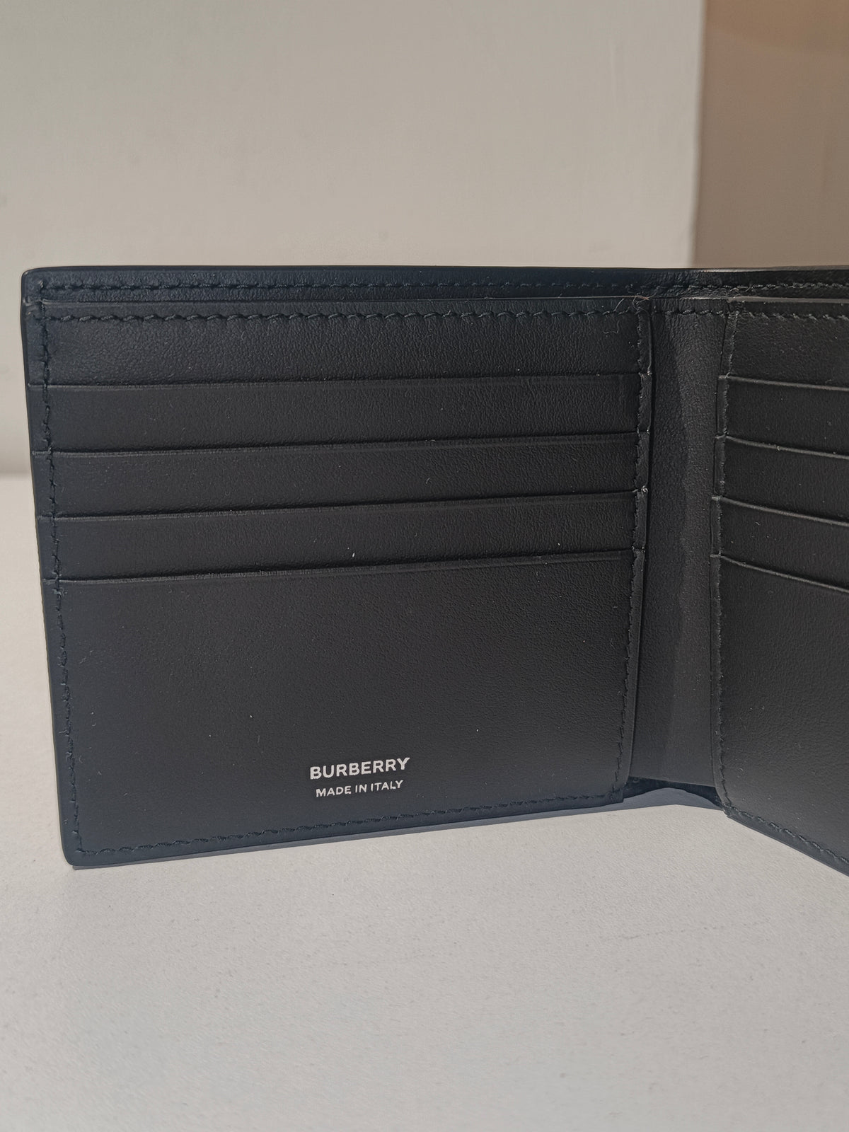 Burberry men’s wallet