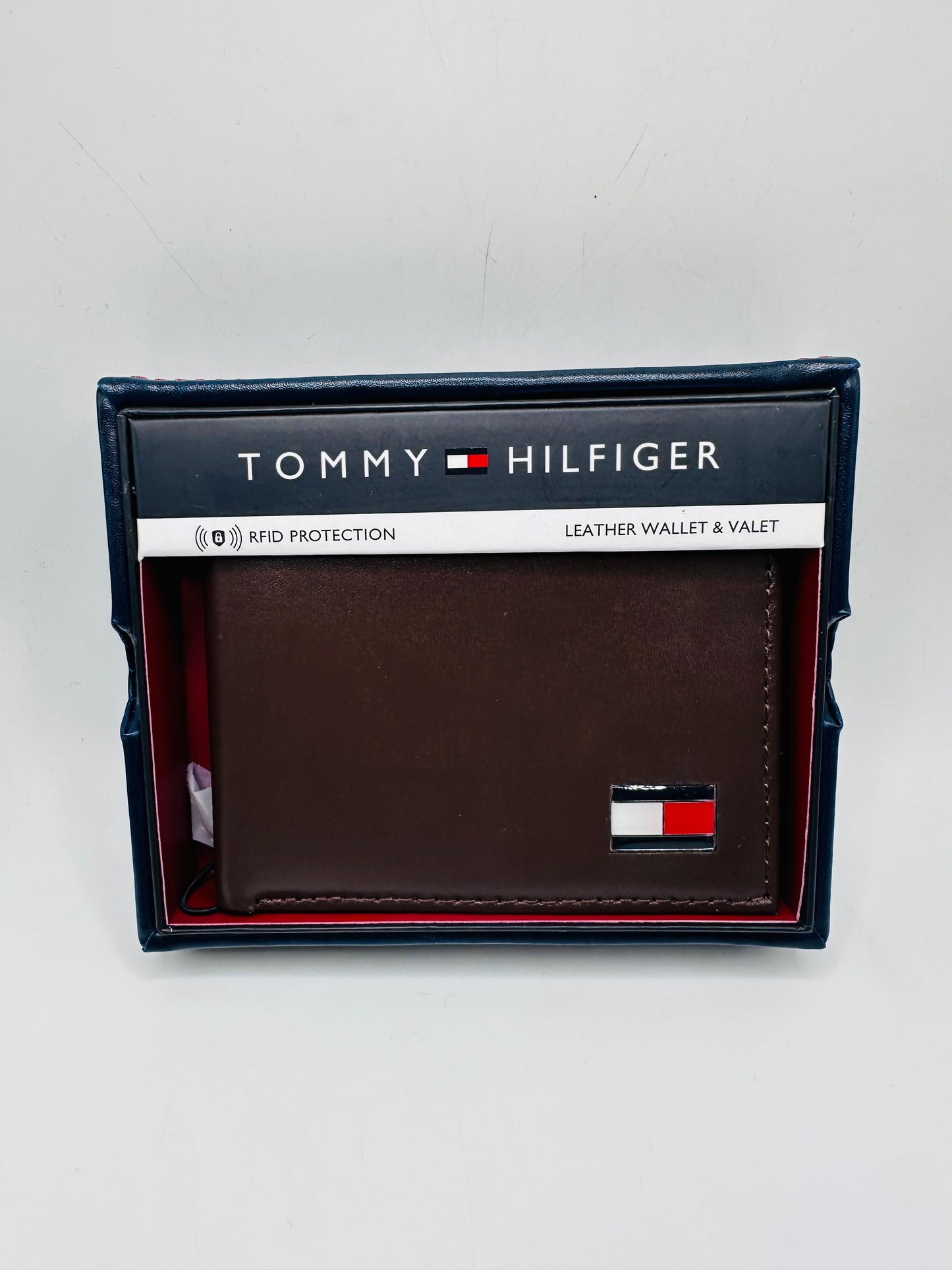 Tommy Hilfiger wallet