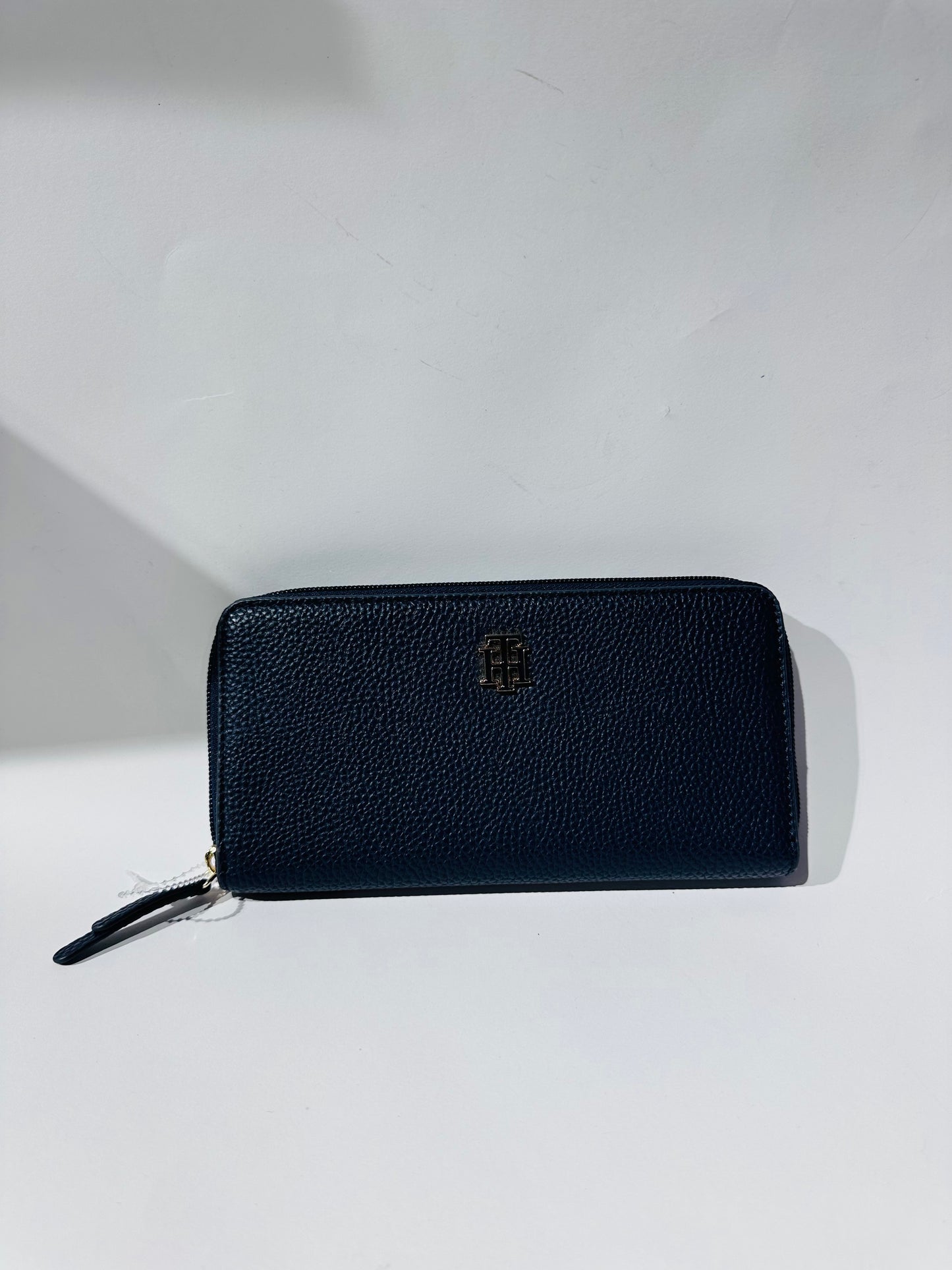 Tommy Hilfiger wallet
