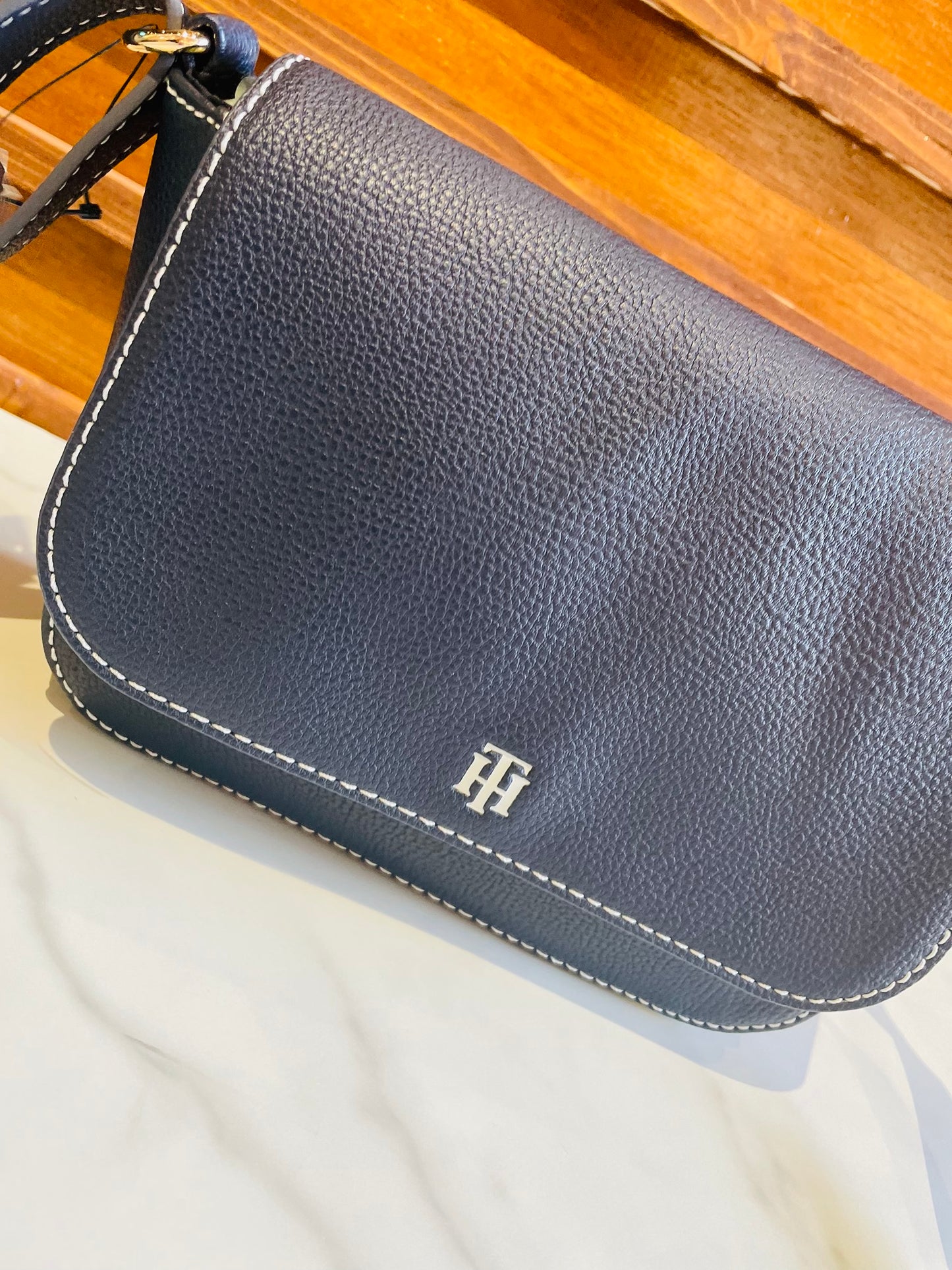 Tommy Hilfiger bag