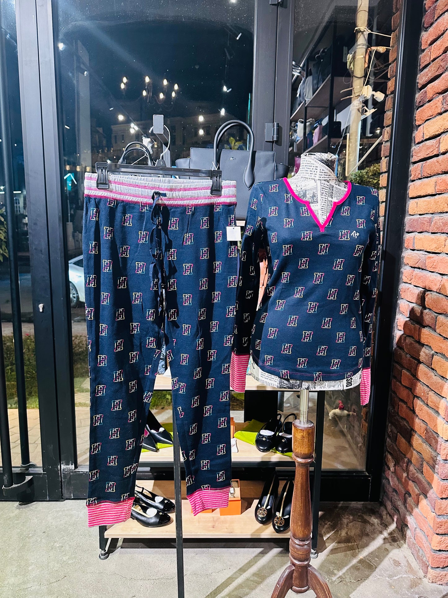 Tommy Hilfiger pajama set size small