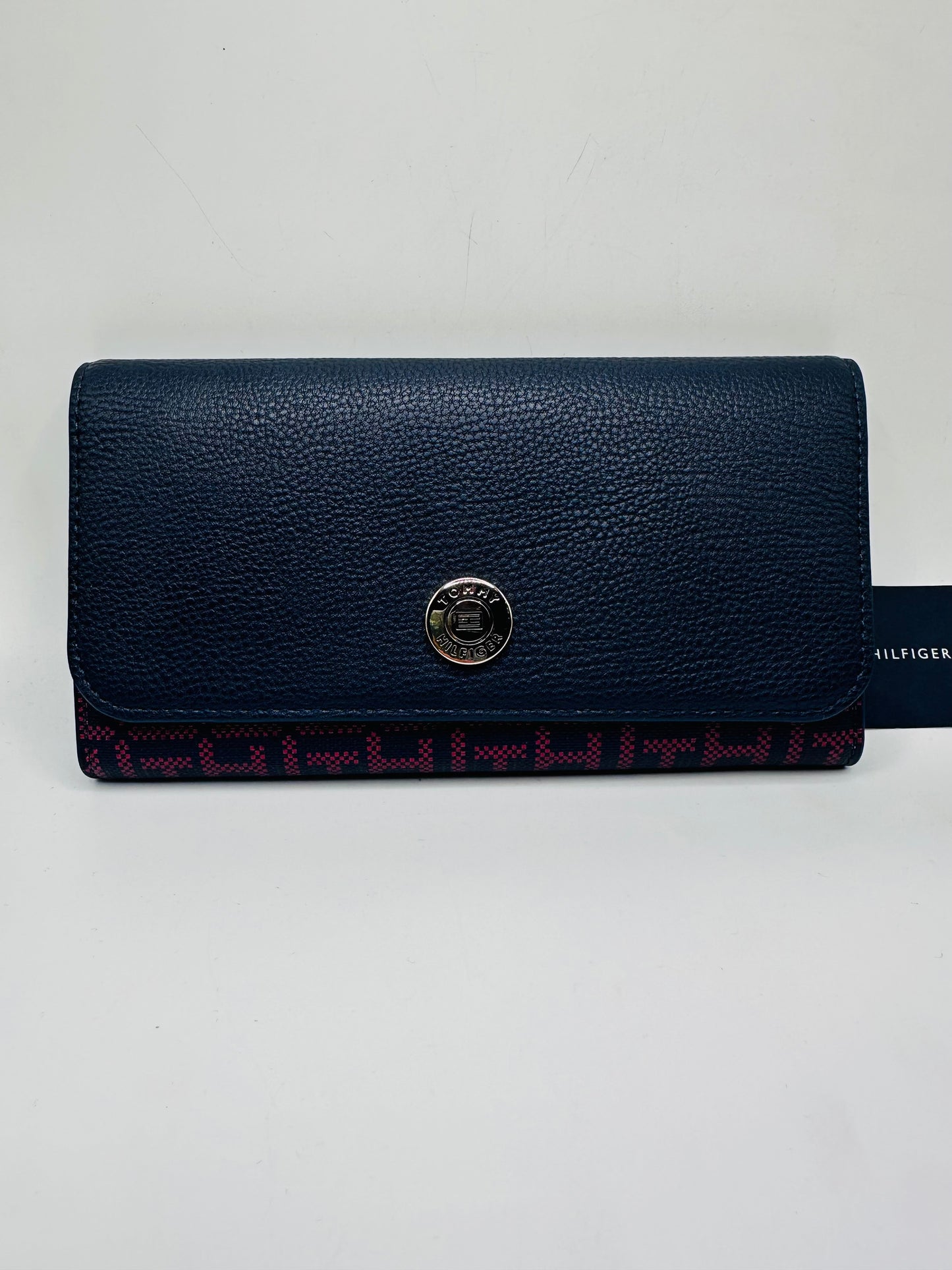 Tommy Hilfiger wallet