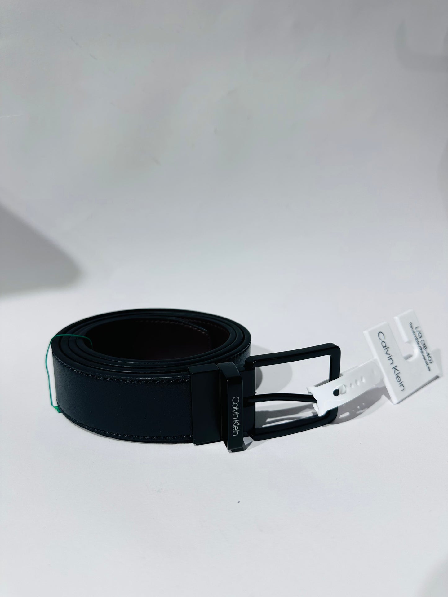 Calvin Klein belt reversible size large (38/40)