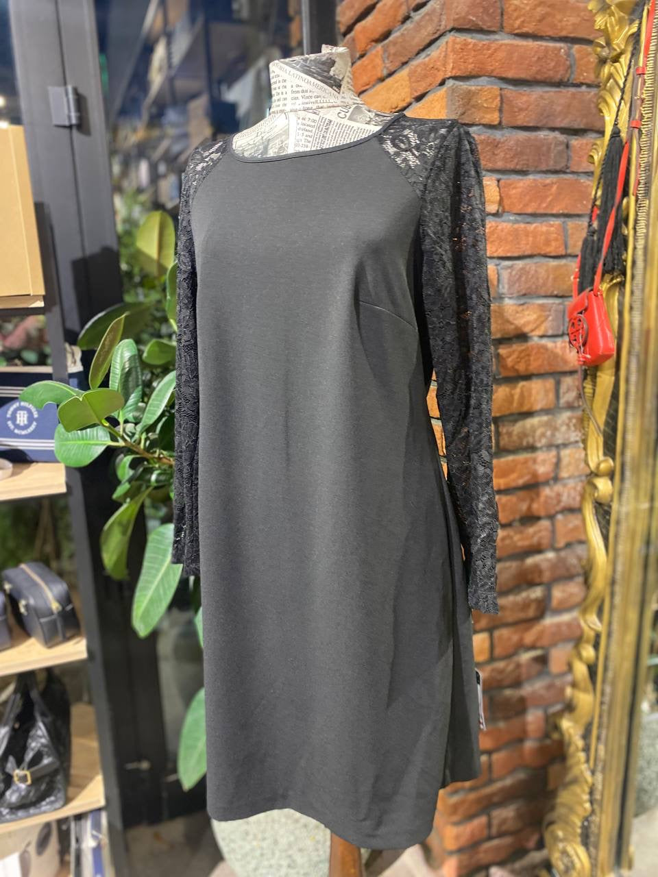 Tommy Hilfiger dress size 10