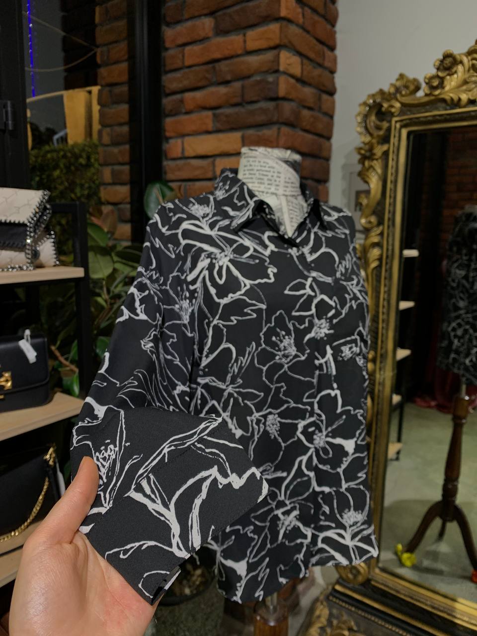 Calvin Klein blouse size small