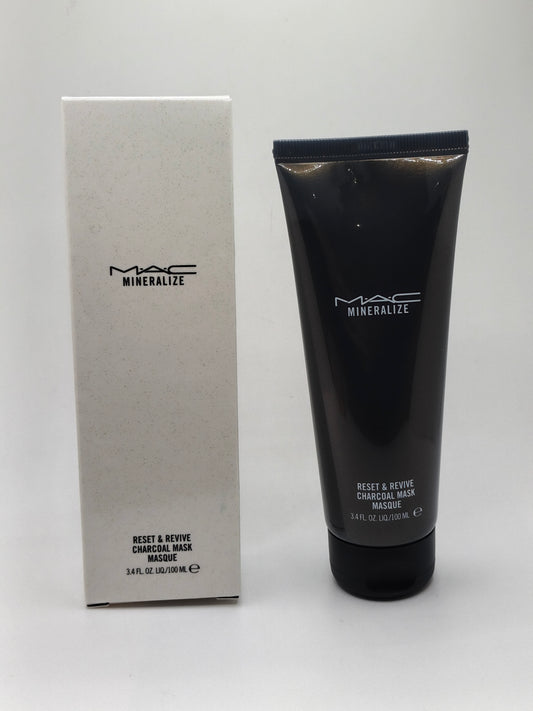 Mac mineralize Reset & Revive Charcoal Mask