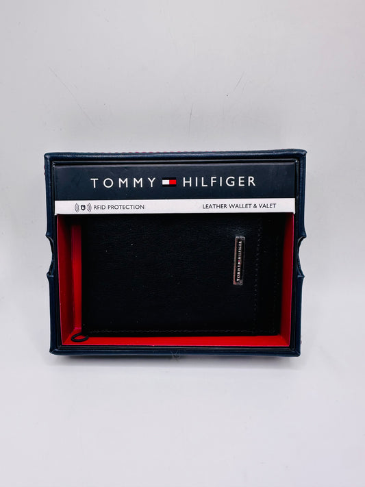 Tommy Hilfiger wallet