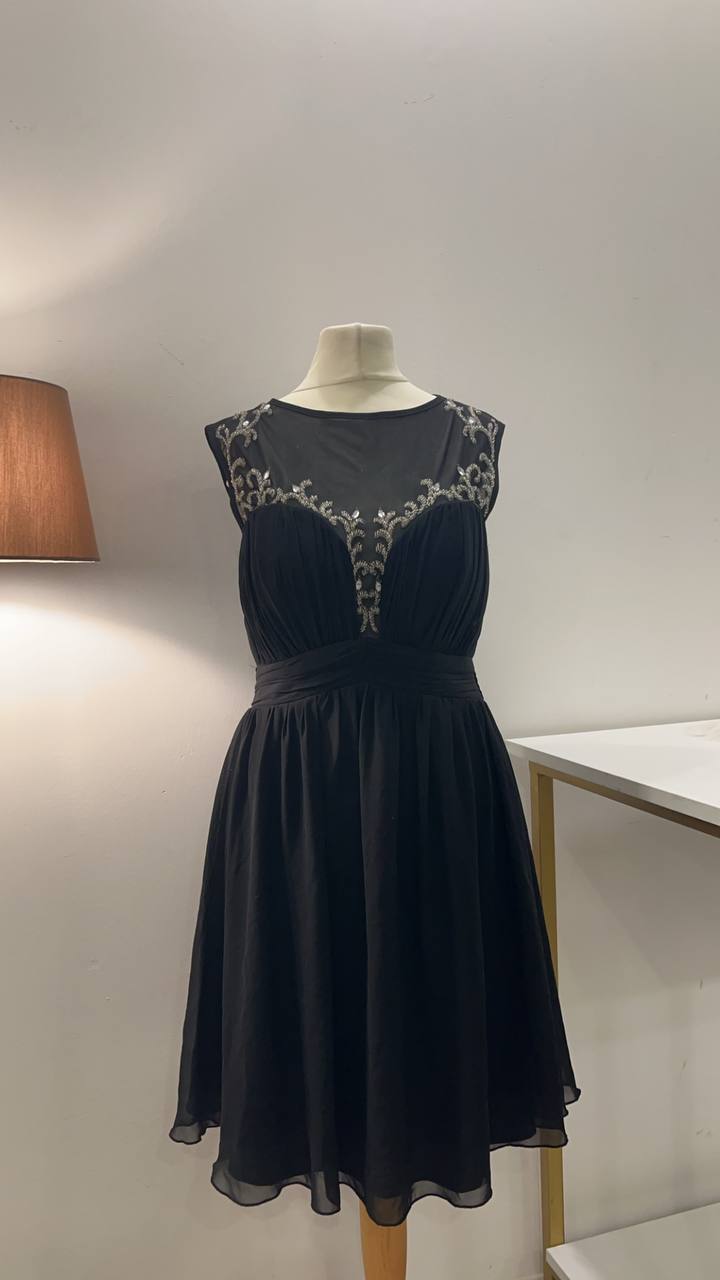 Quiz dress