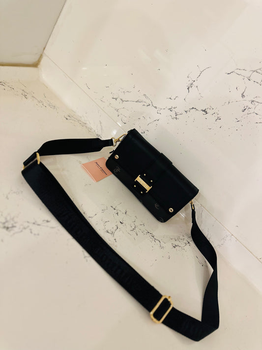 Juicy couture crossbody bag black