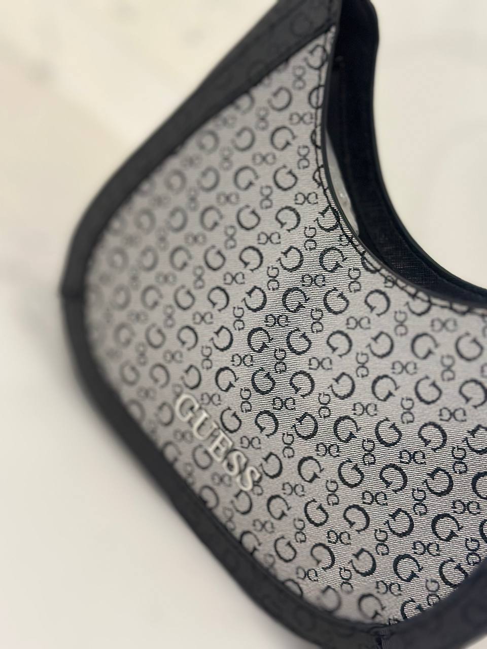 Guess bag