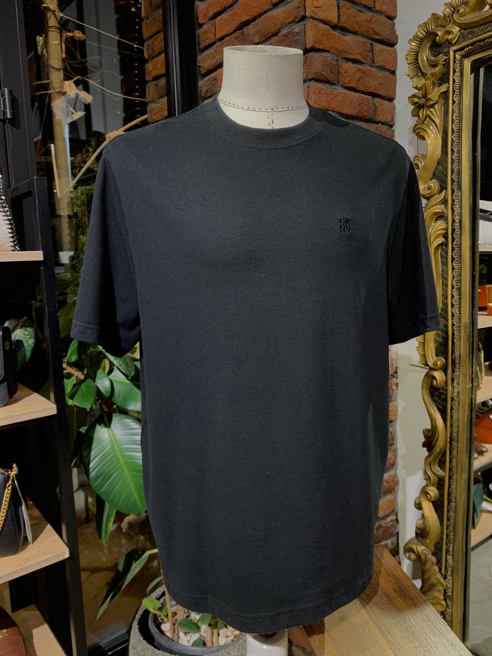 Dkny shirt