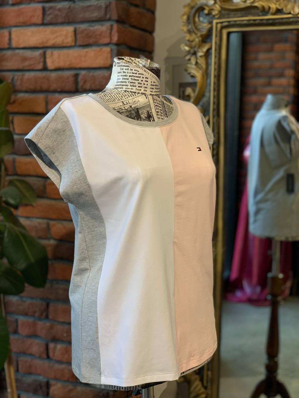 Tommy Hilfiger shirt size Xsmall