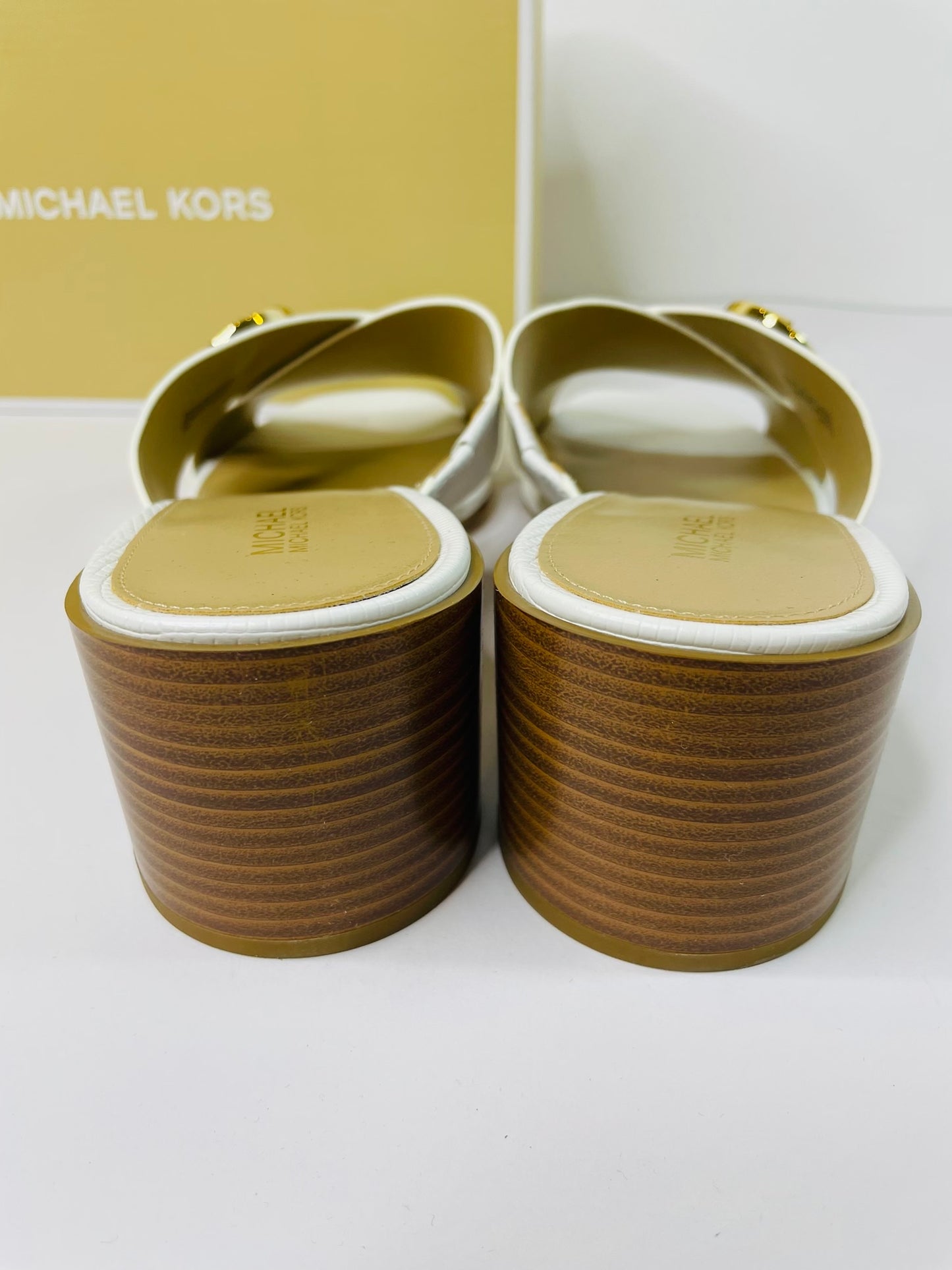 Michael kors sandal