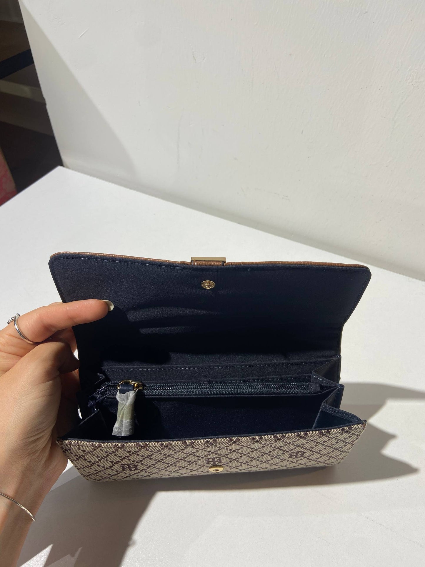 Tommy Hilfiger wallet