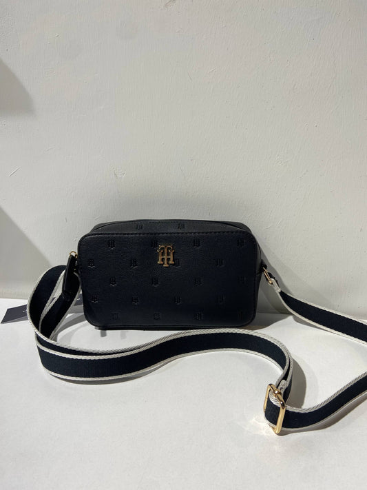 Tommy Hilfiger bag