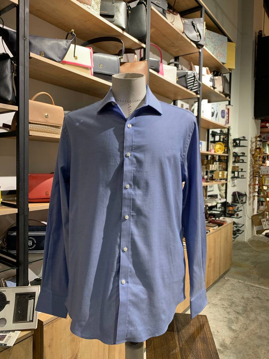 Tommy Hilfiger shirt size large