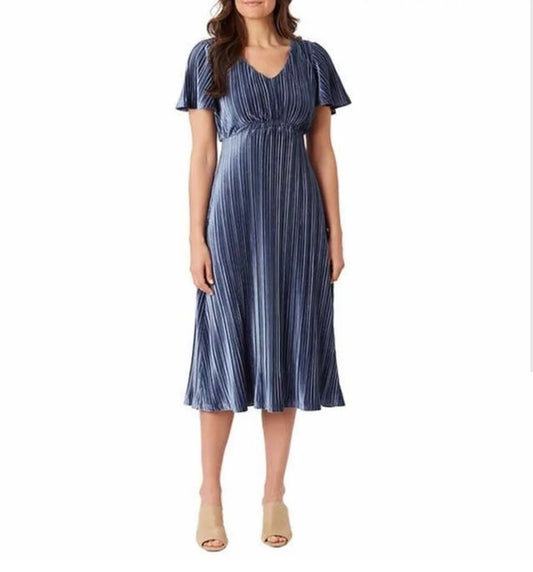 Briggs dress