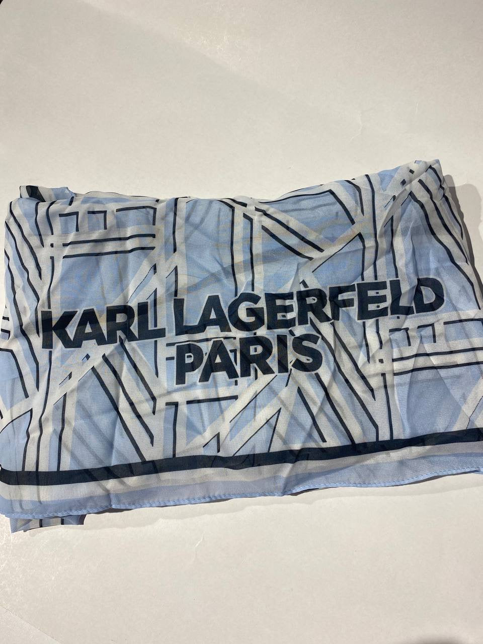 Karl lagerfeld scarf