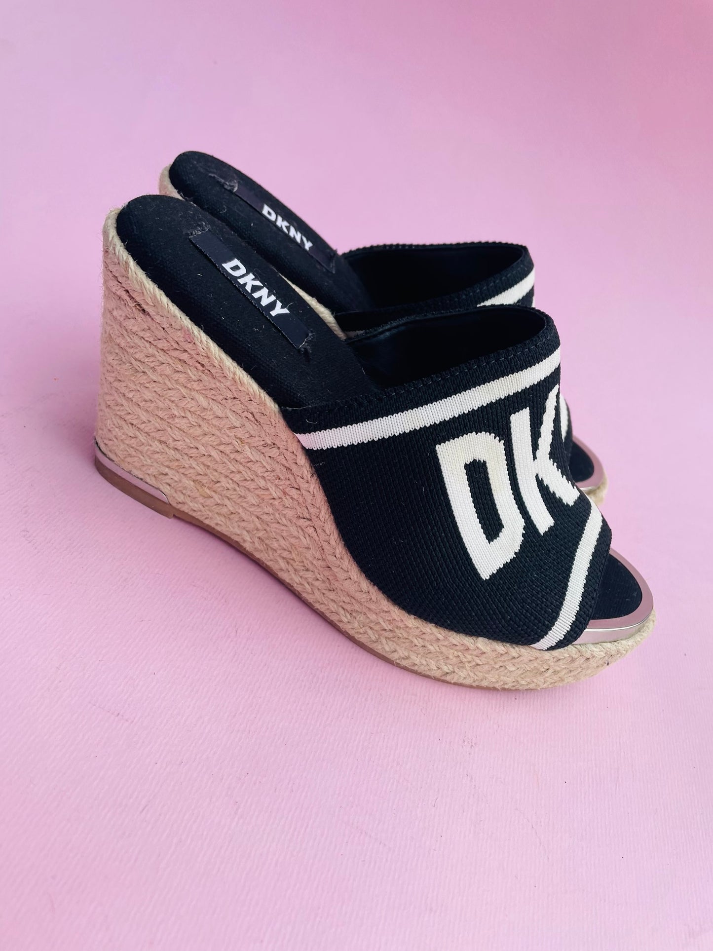 Dkny sandal