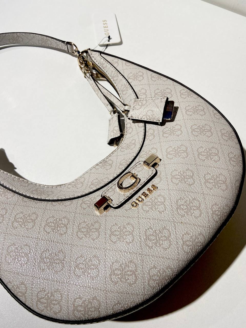 Guess bag