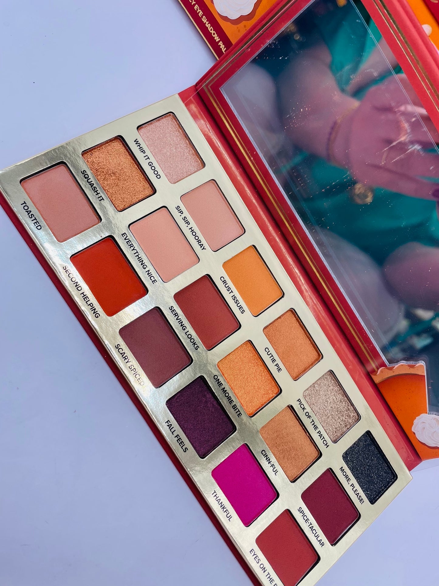 Too faced eye shadow
