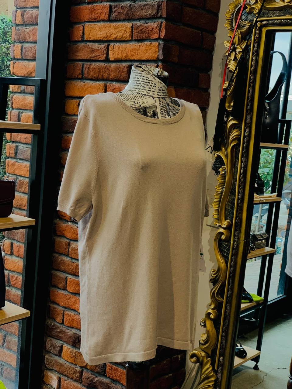 Calvin Klein sweater size large