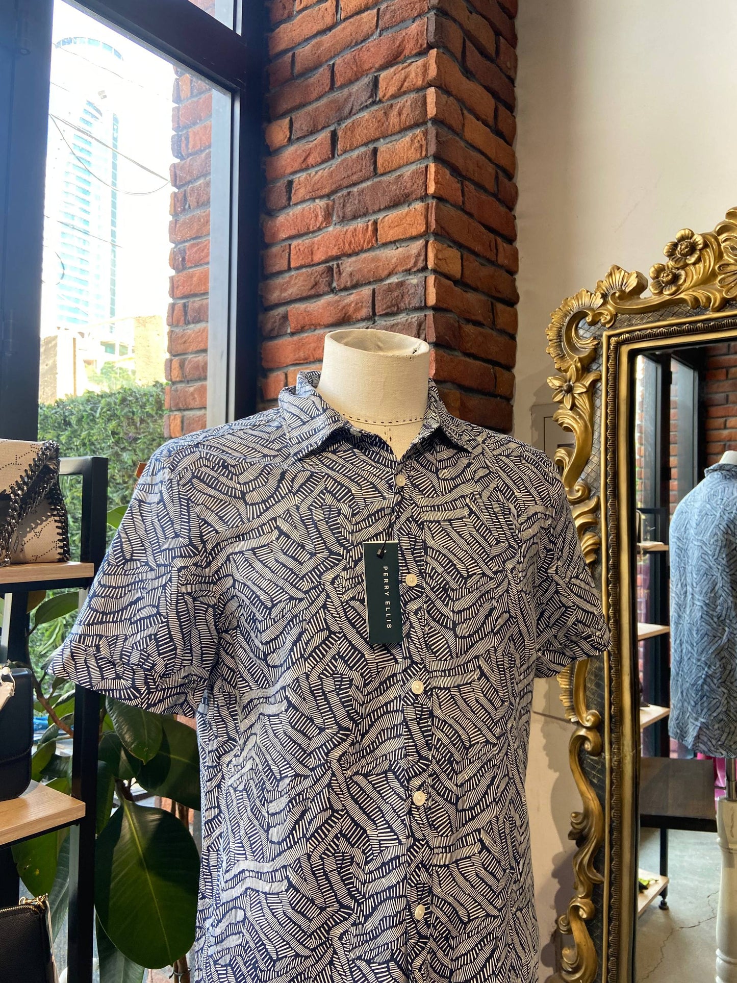 Perry Ellis blouse shirt size small
