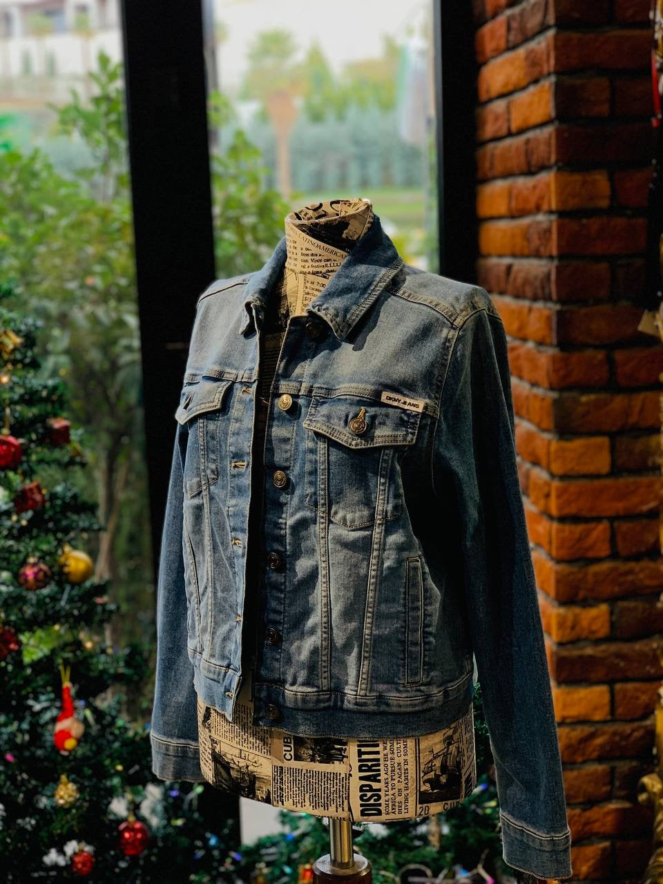 Dkny jeans jacket size medium