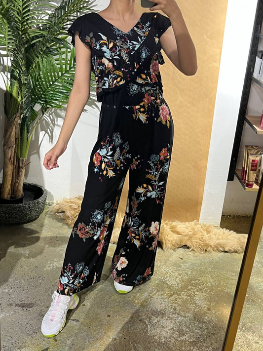 American rag jumpsuit