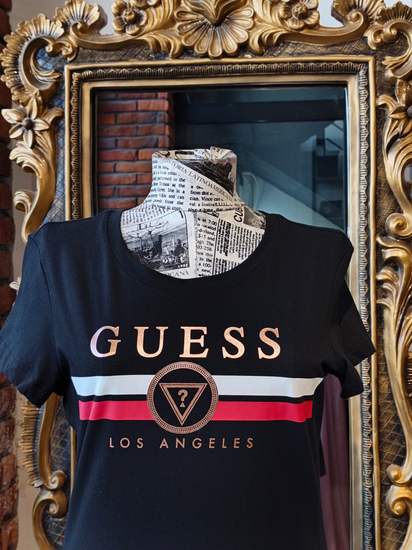 Guess shirt size large