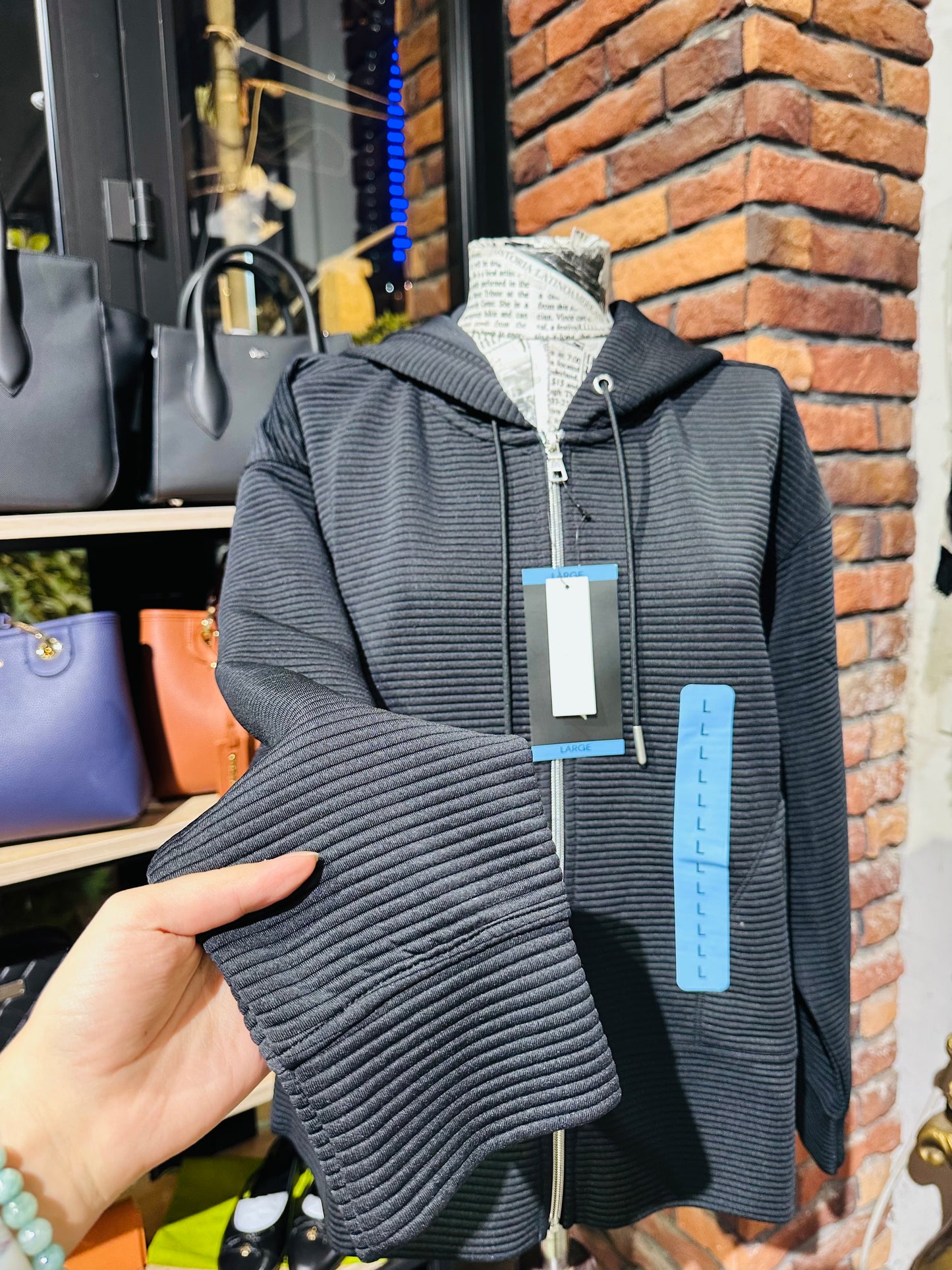 Dkny jacket size large