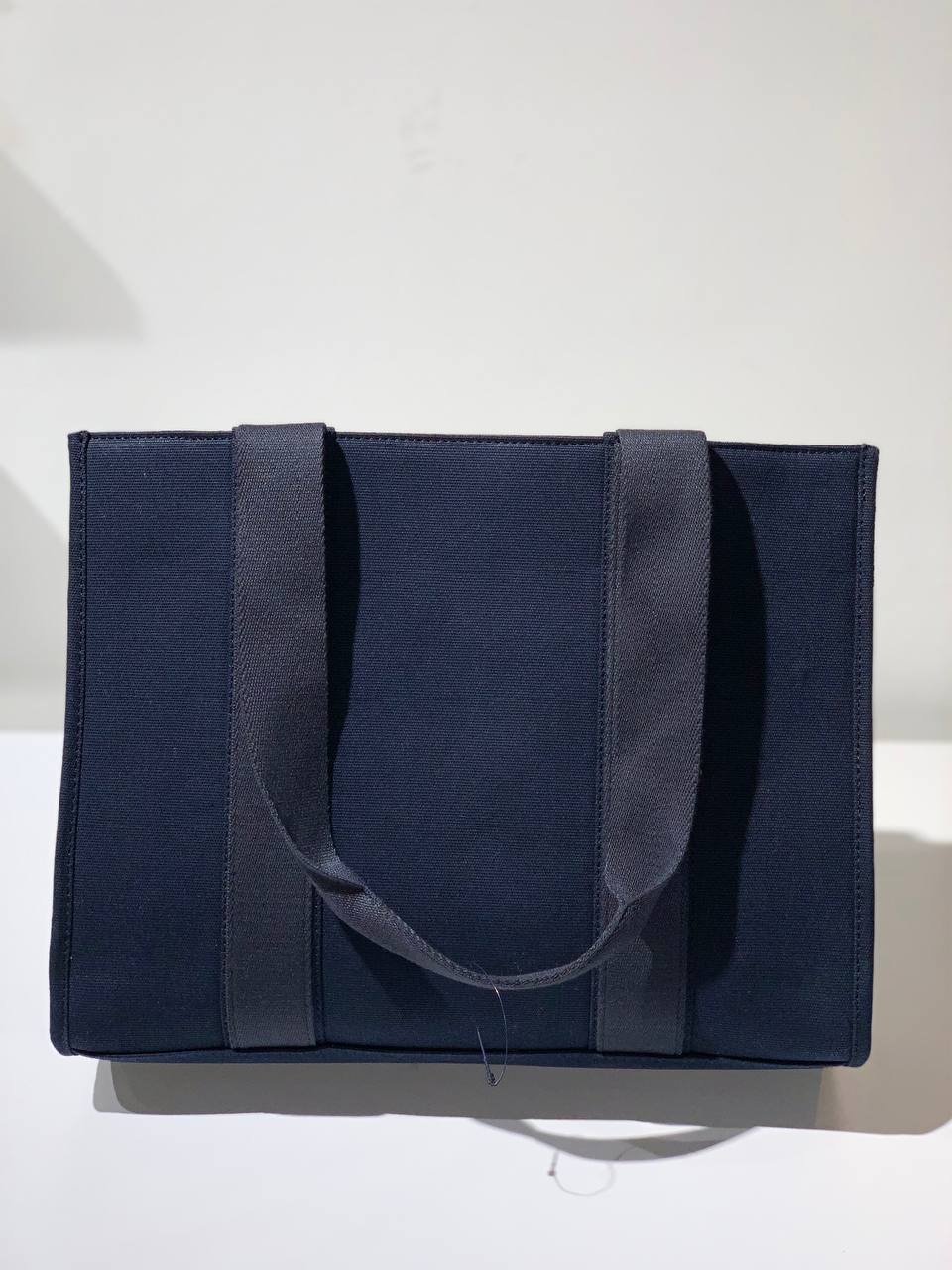 Tommy Hilfiger bag