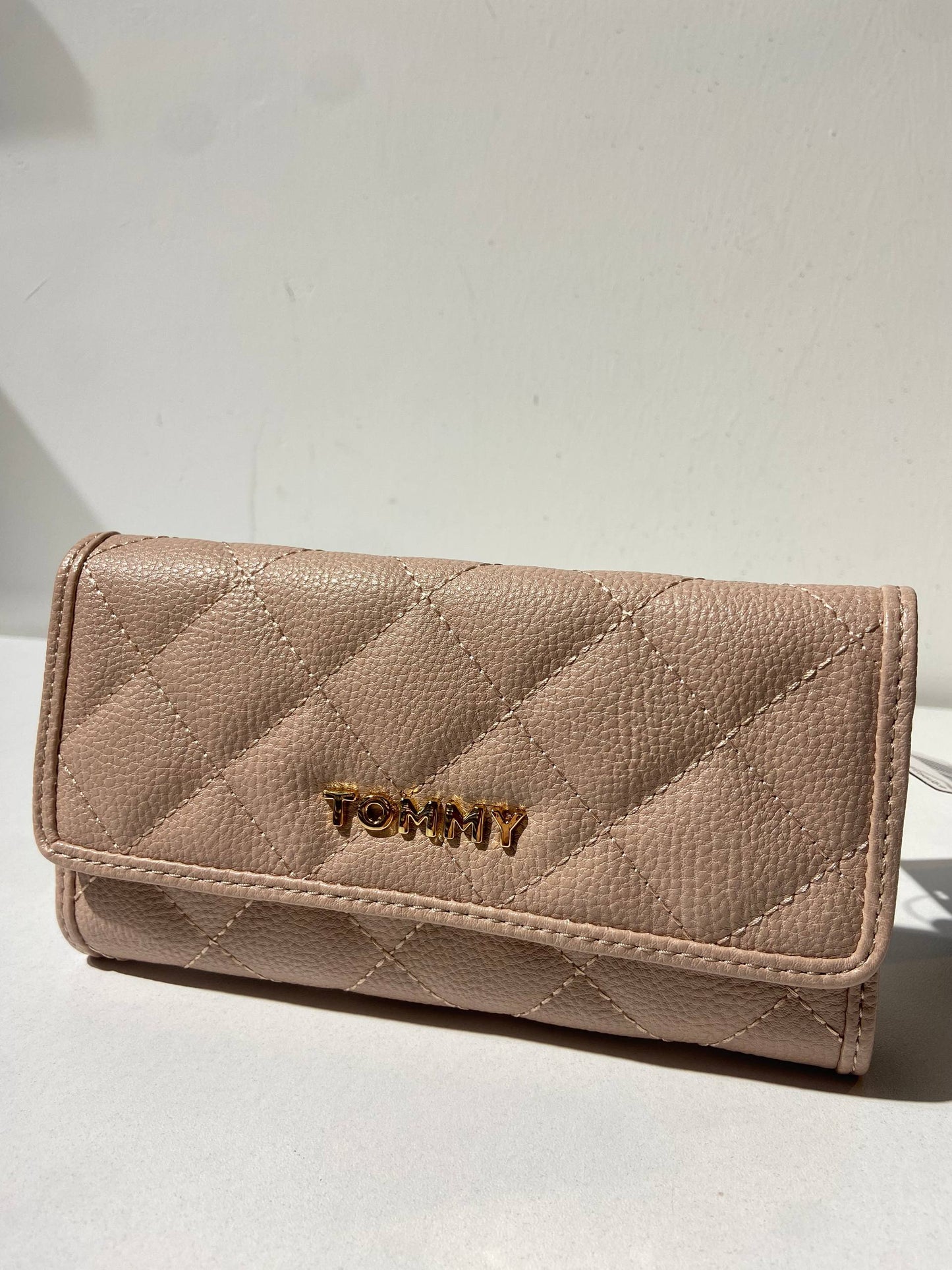 Tommy Hilfiger wallet