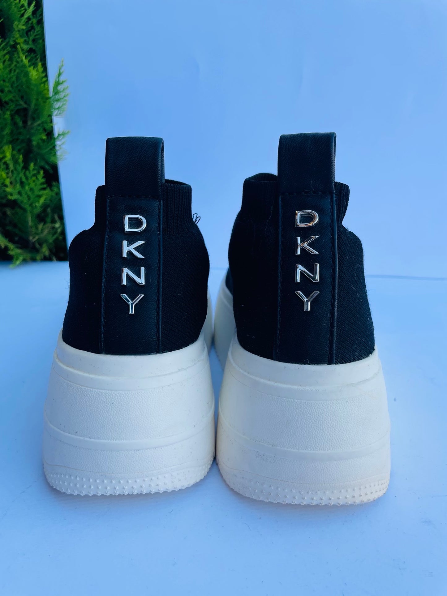 Dkny sneakers