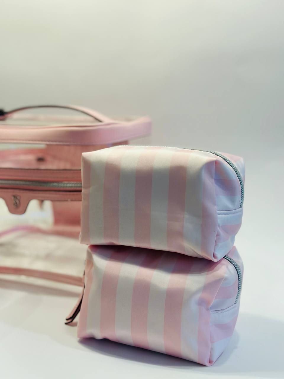 Victoria secret makeup bag set