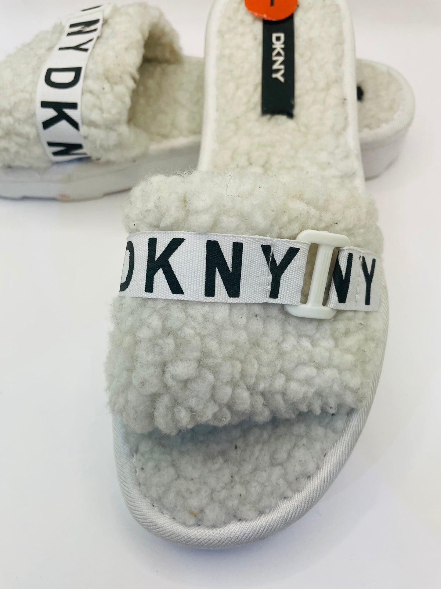 Dkny sandal