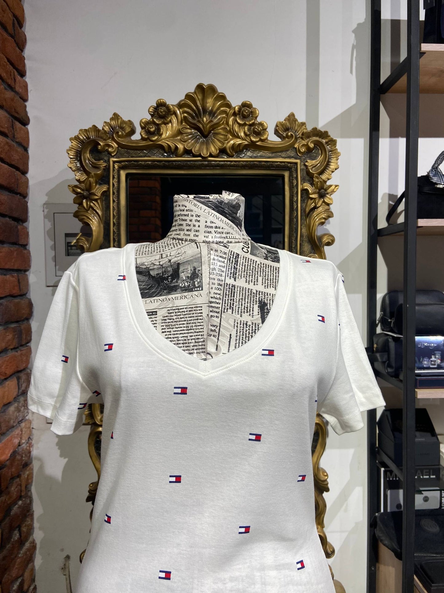 Tommy Hilfiger shirt size medium