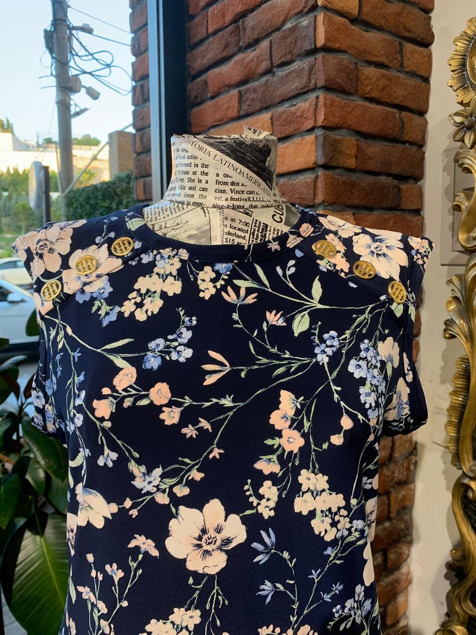 Tommy Hilfiger top