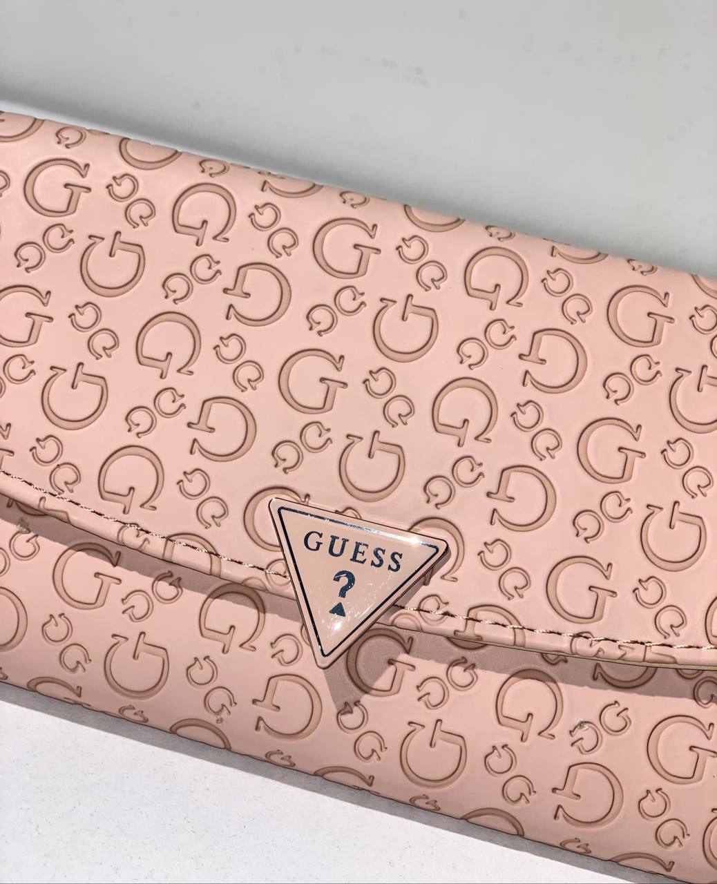 Guess wallet
