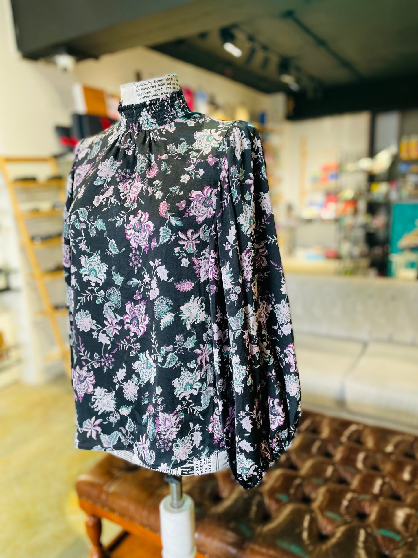 Vince  camuto top