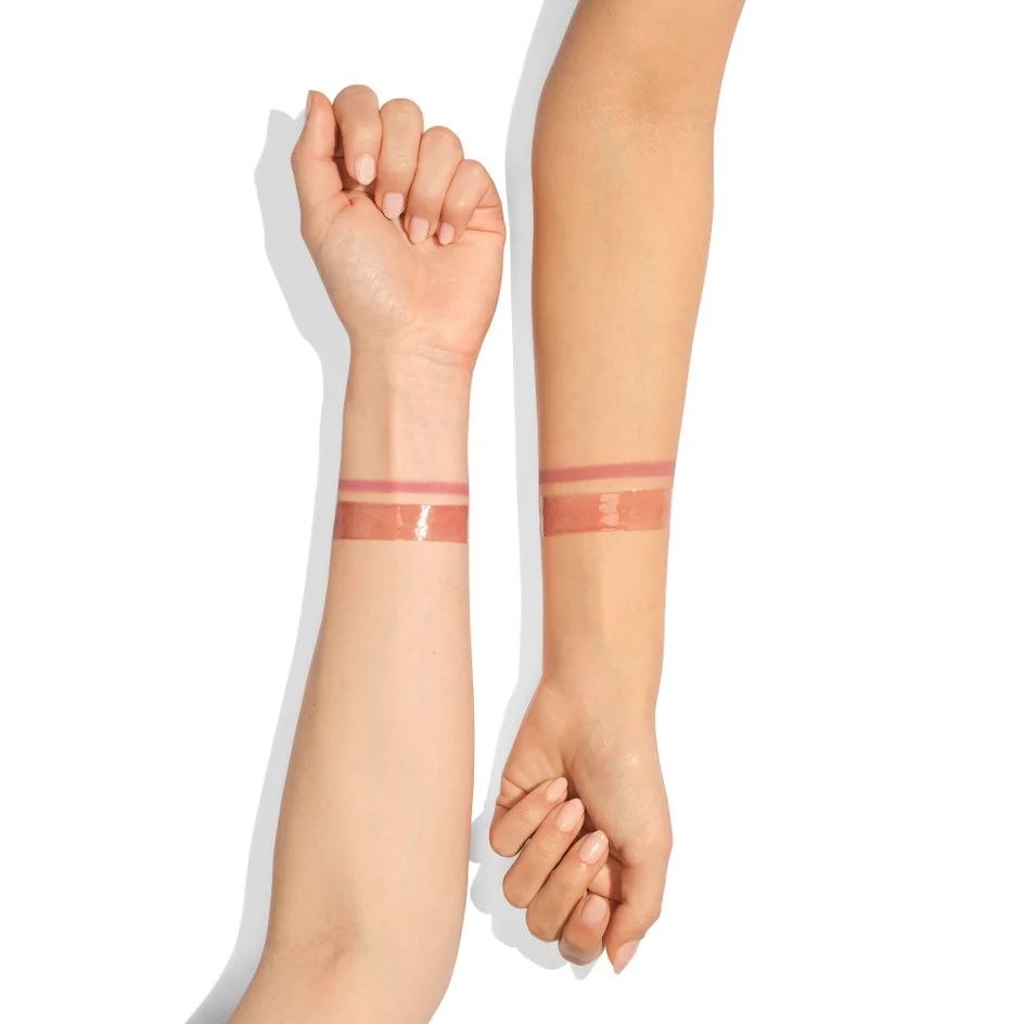 Charlotte tilbury Glossy lip kit
"Pillow talk original"